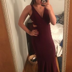 Faviana burgundy prom dress!